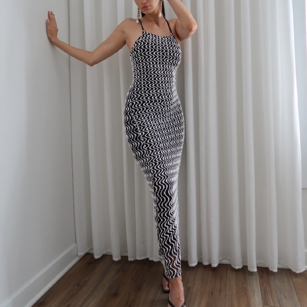 Black and White Patterned Women's Dress